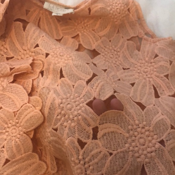 LA HEARTS flower top - Picture 5 of 5